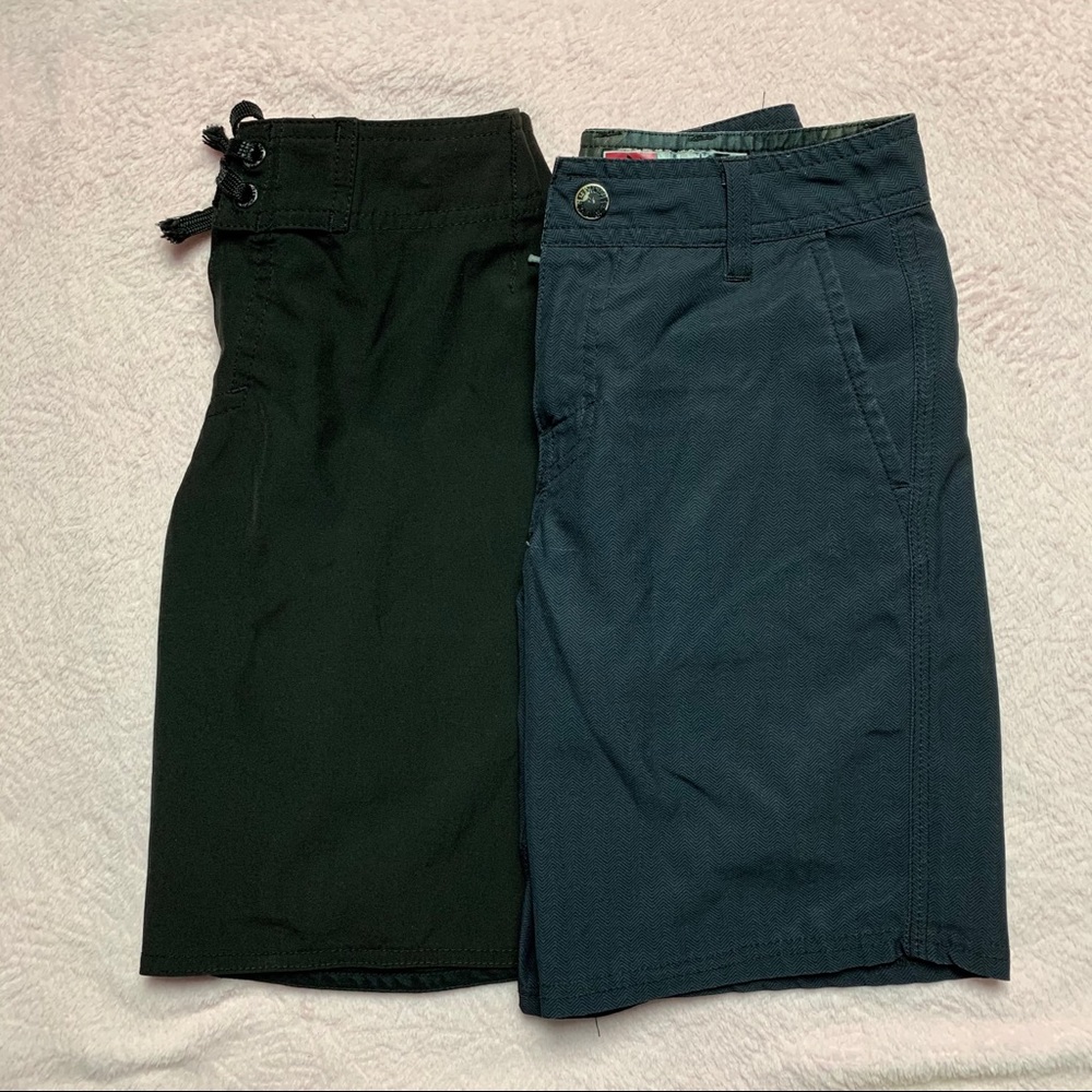 Boys surf shorts